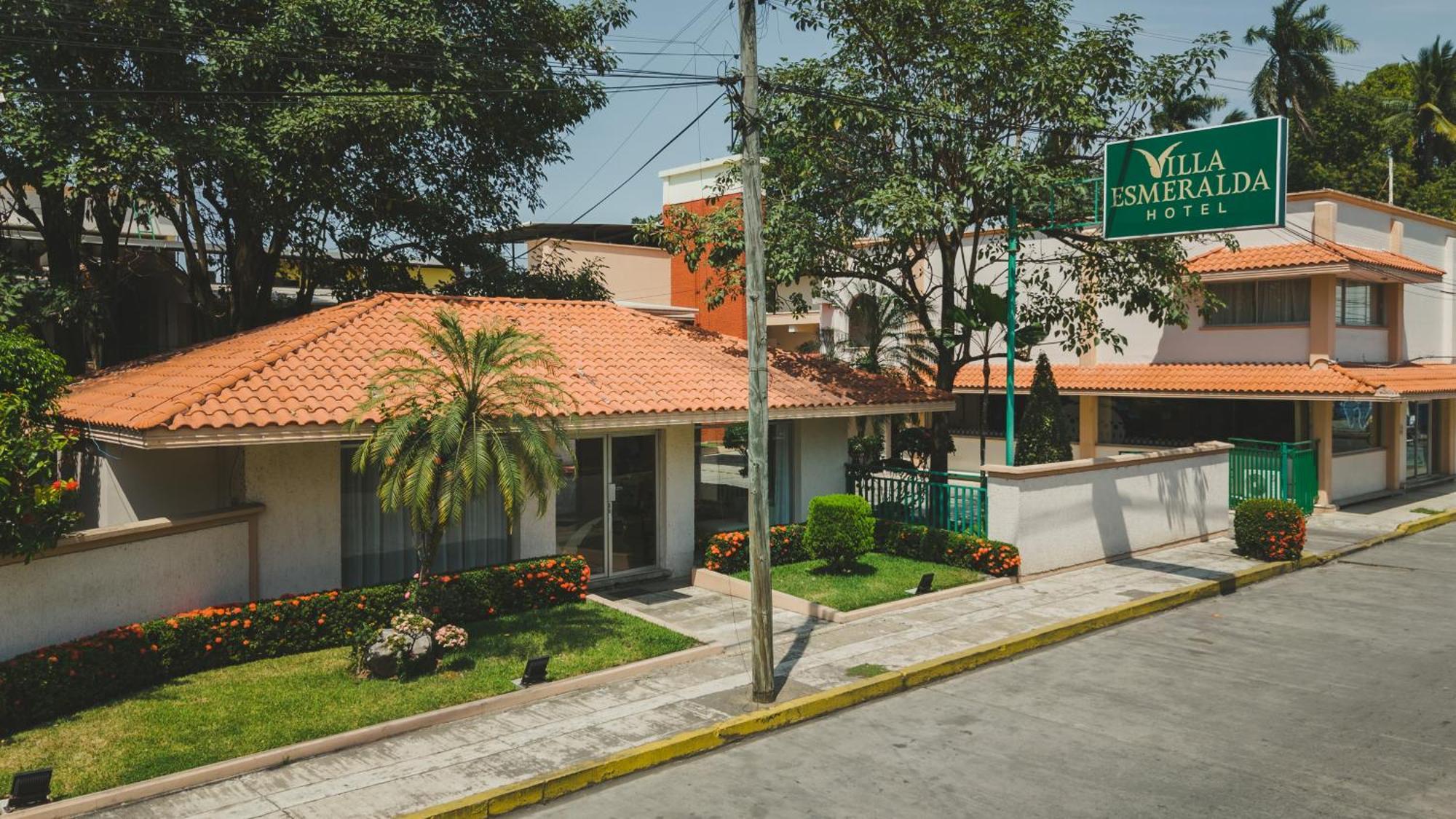 Villa Esmeralda Tuxtepec Exterior photo